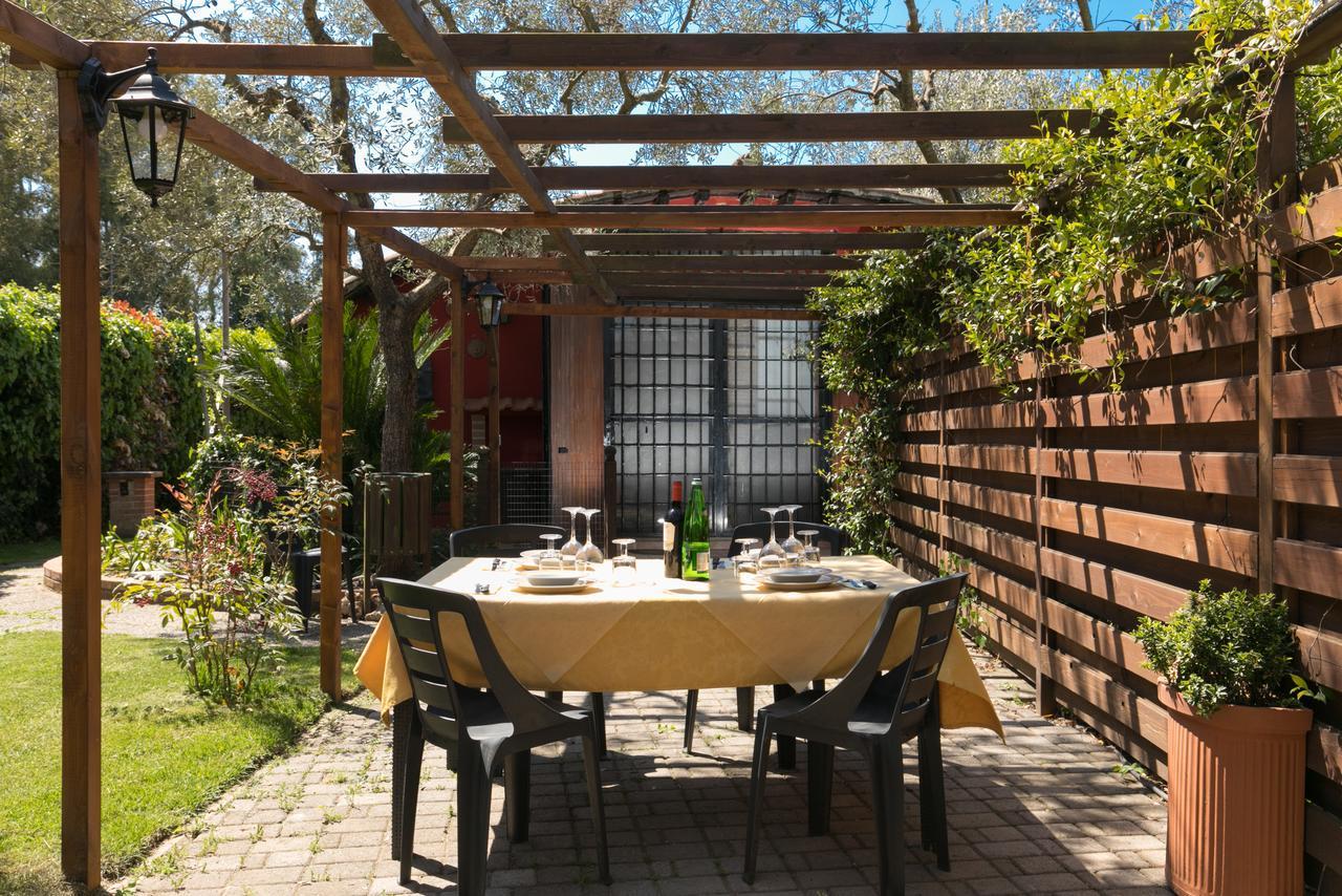 Country Apartments Castel di Decima Exterior photo